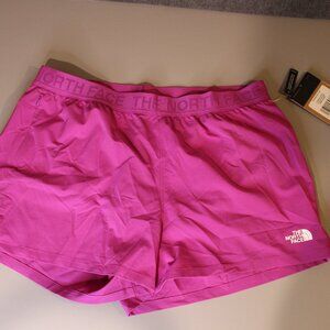 The North Face NWT Wander Short